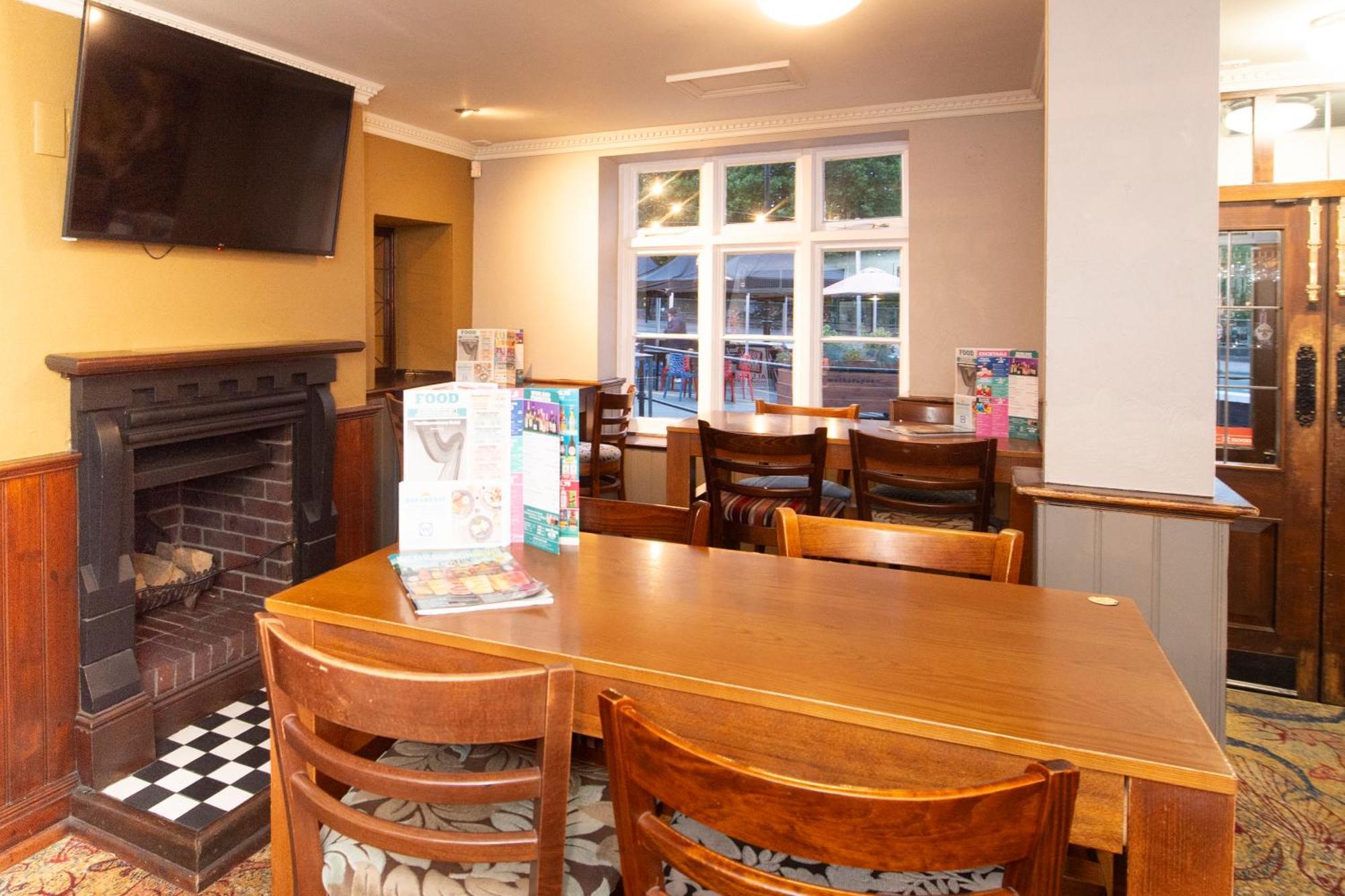 The Shrewsbury Hotel Wetherspoon Esterno foto