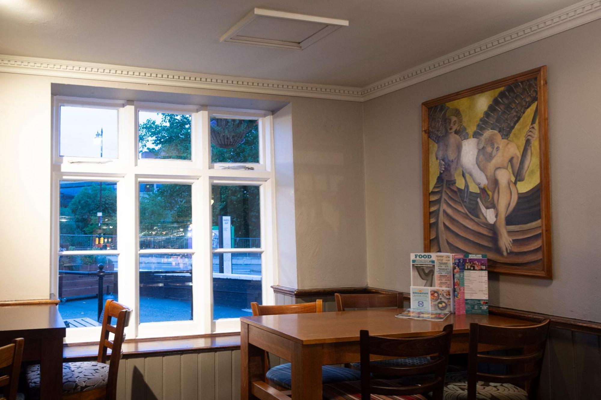 The Shrewsbury Hotel Wetherspoon Esterno foto